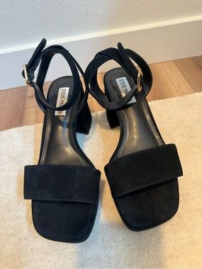 Steve Madden Mercerr black suede leather block heel platform open toe sandal